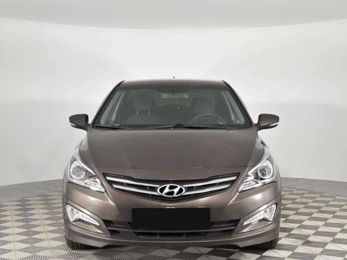 Hyundai Solaris с пробегом — 2016 год. Фото: #2
