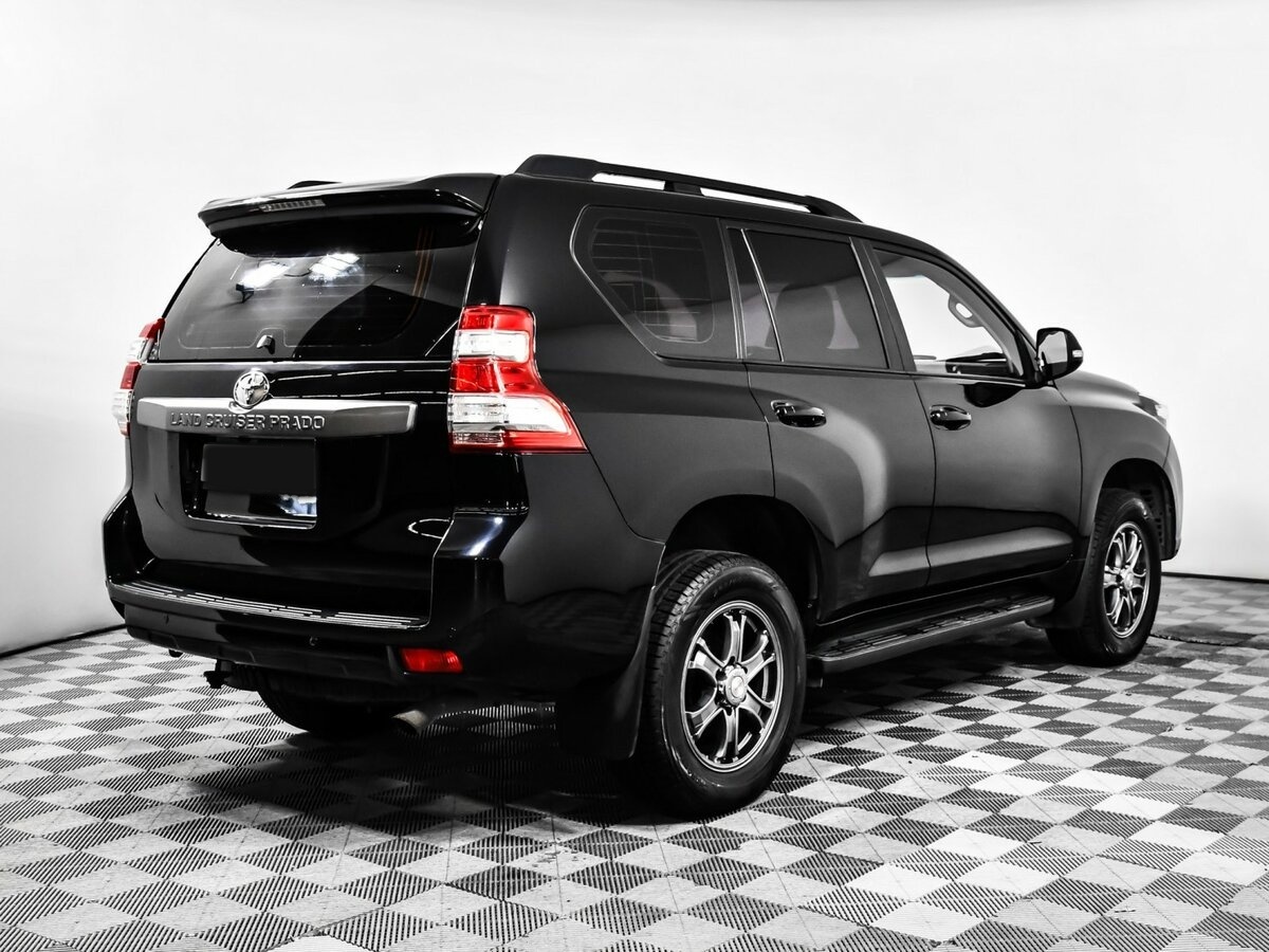 Toyota Land Cruiser Prado с пробегом — 2013 год. Фото: #3