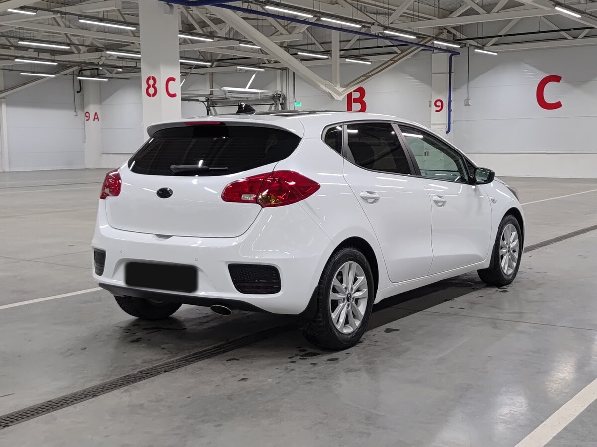 Kia Ceed с пробегом — 2018 год. Фото: #4