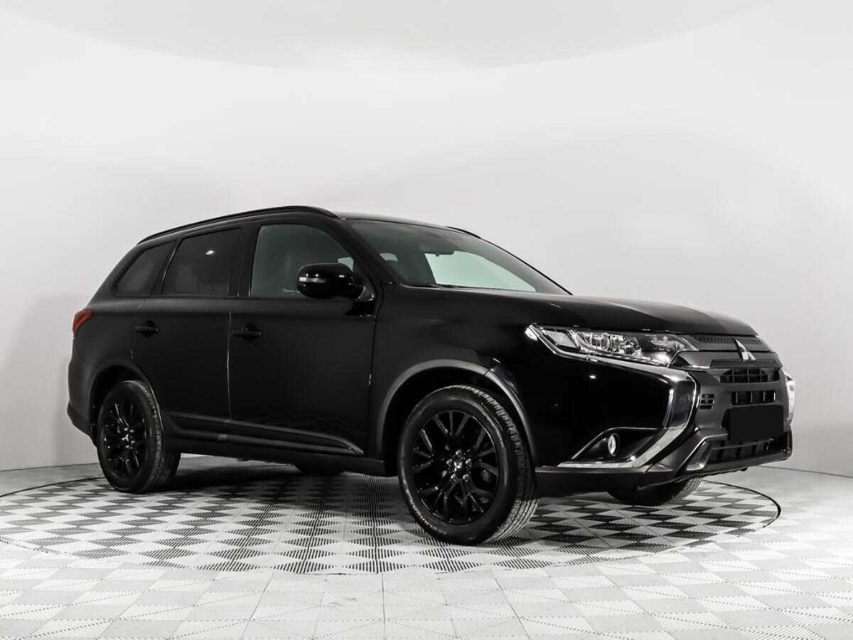 Mitsubishi Outlander с пробегом — 2021 год. Фото: #2