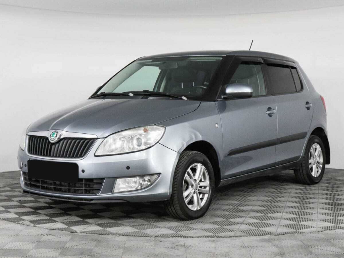 Skoda Fabia с пробегом — 2012 год. Посмотреть фото
