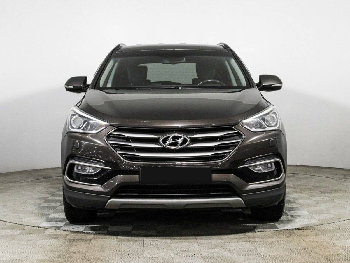 Hyundai Santa Fe с пробегом — 2017 год. Фото: #1