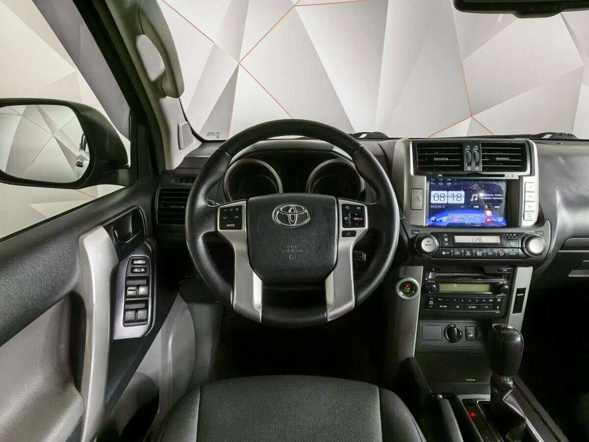 Toyota Land Cruiser Prado с пробегом — 2012 год. Фото: #14