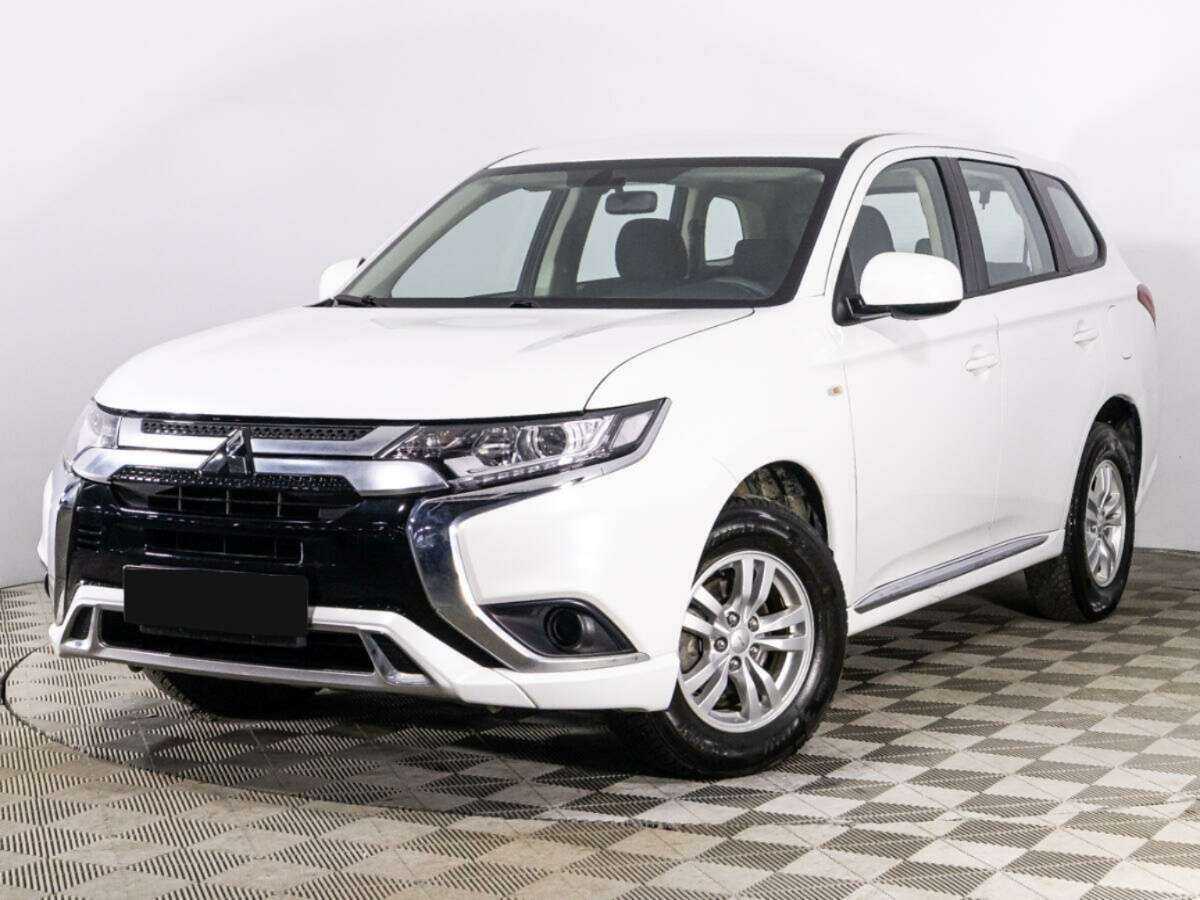 Mitsubishi Outlander с пробегом — 2022 год. Фото: #0