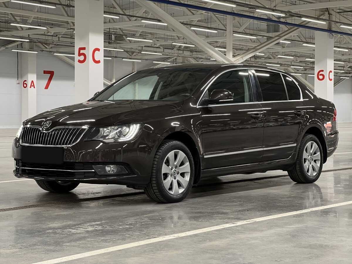 Skoda Superb с пробегом — 2013 год. Фото: #0