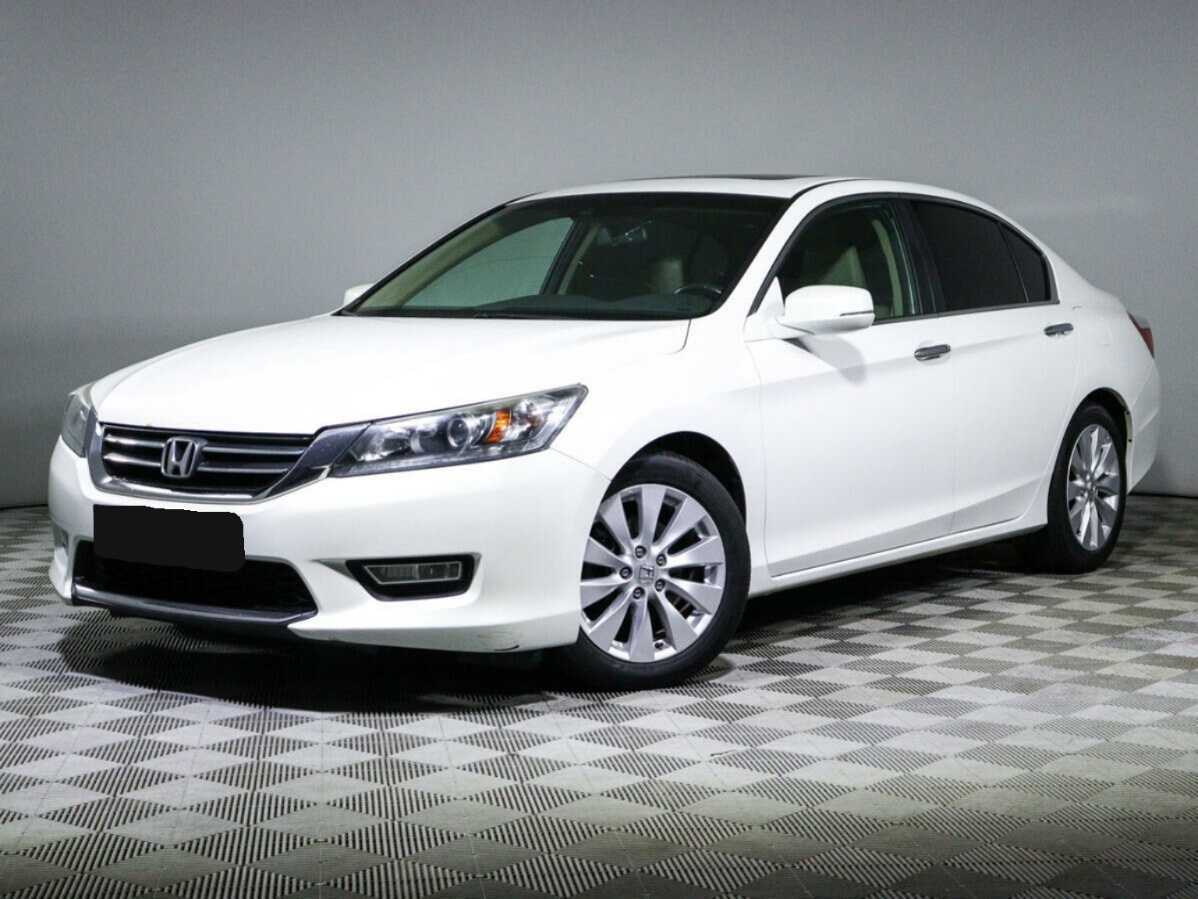 Honda Accord с пробегом — 2012 год. Посмотреть фото