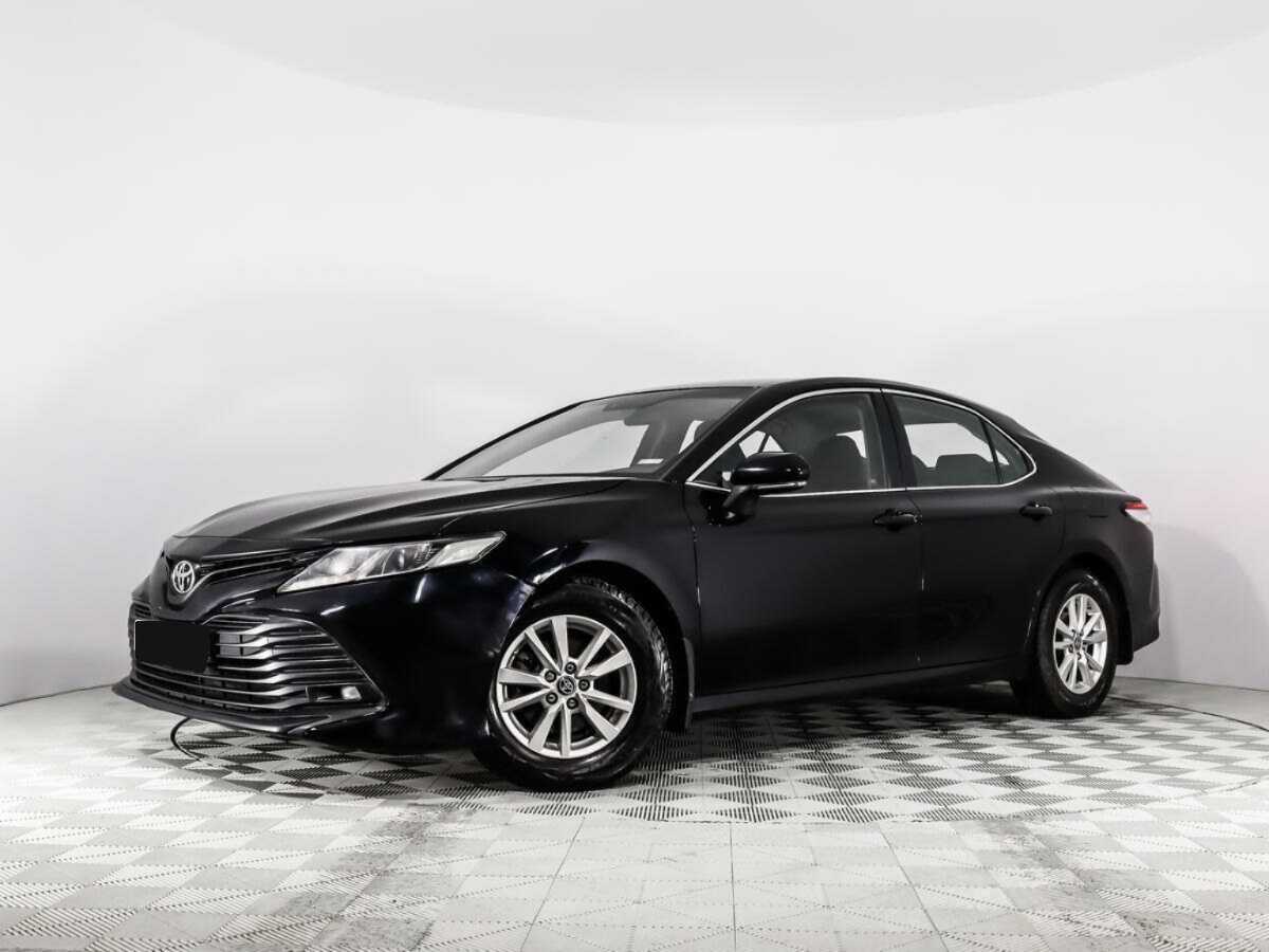 Toyota Camry с пробегом — 2021 год. Фото: #0