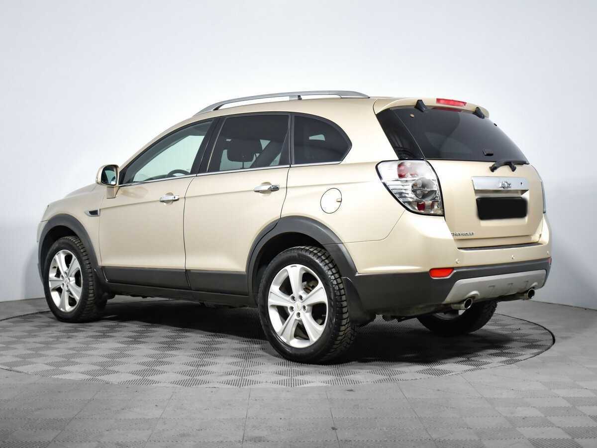 Chevrolet Captiva с пробегом — 2012 год. Фото: #5