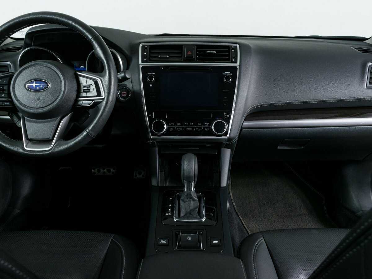 Subaru Outback с пробегом — 2018 год. Фото: #9