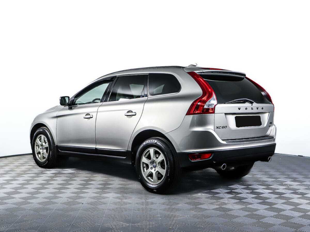 Volvo XC60 с пробегом — 2012 год. Фото: #6