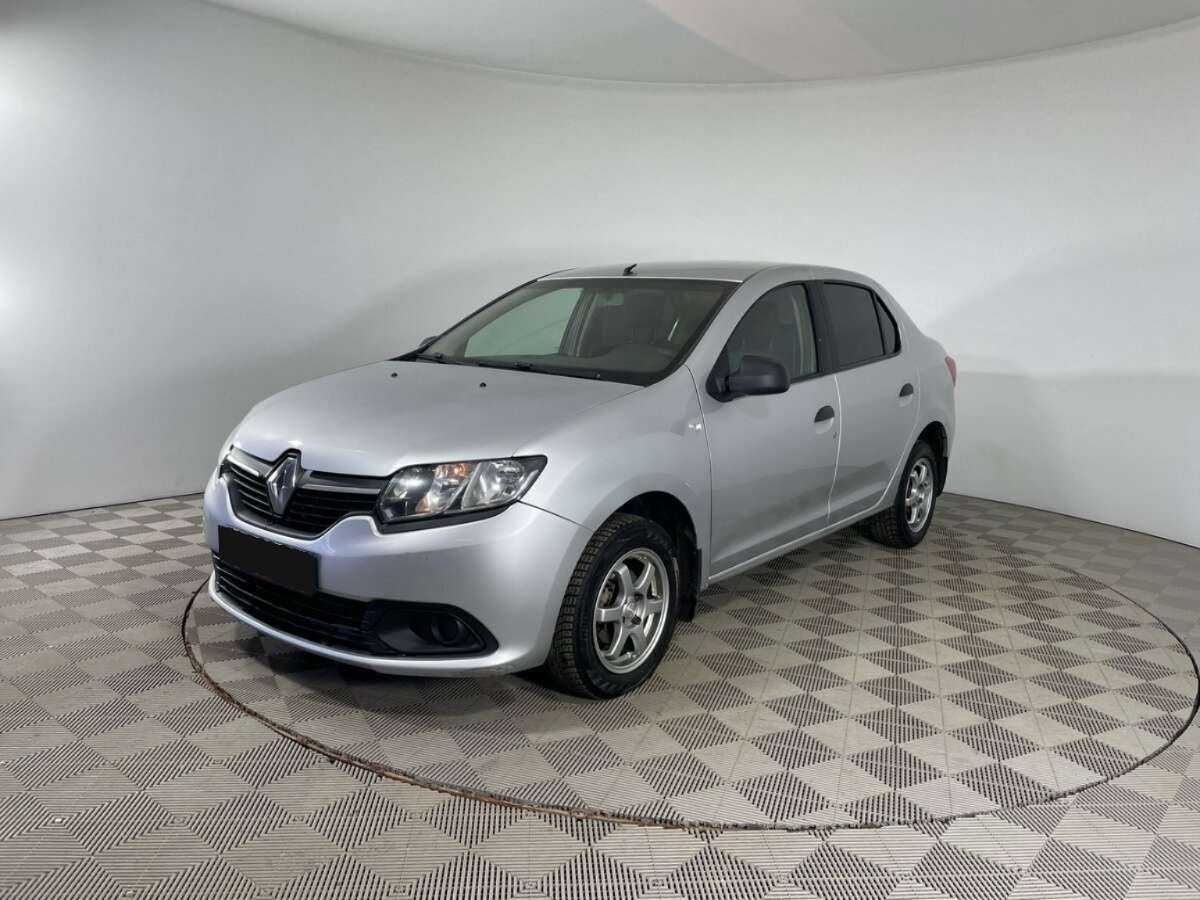 Renault Logan с пробегом — 2015 год. Посмотреть фото