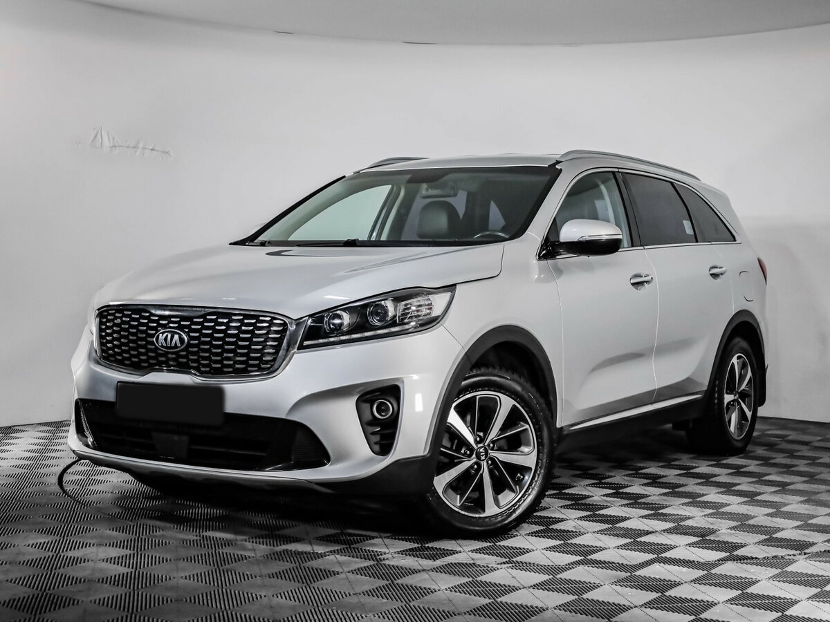 Kia Sorento с пробегом — 2018 год. Посмотреть фото