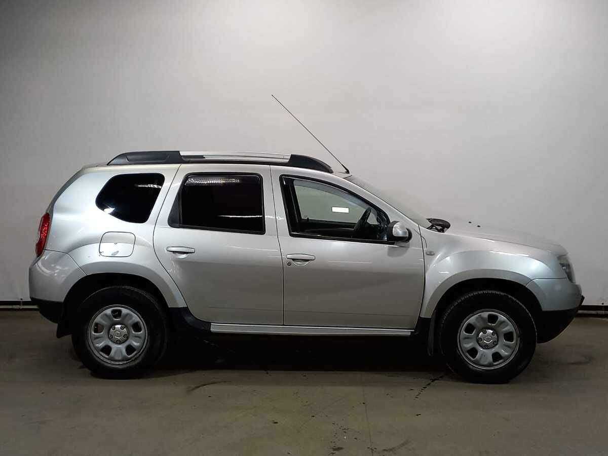 Renault Duster с пробегом — 2012 год. Фото: #3