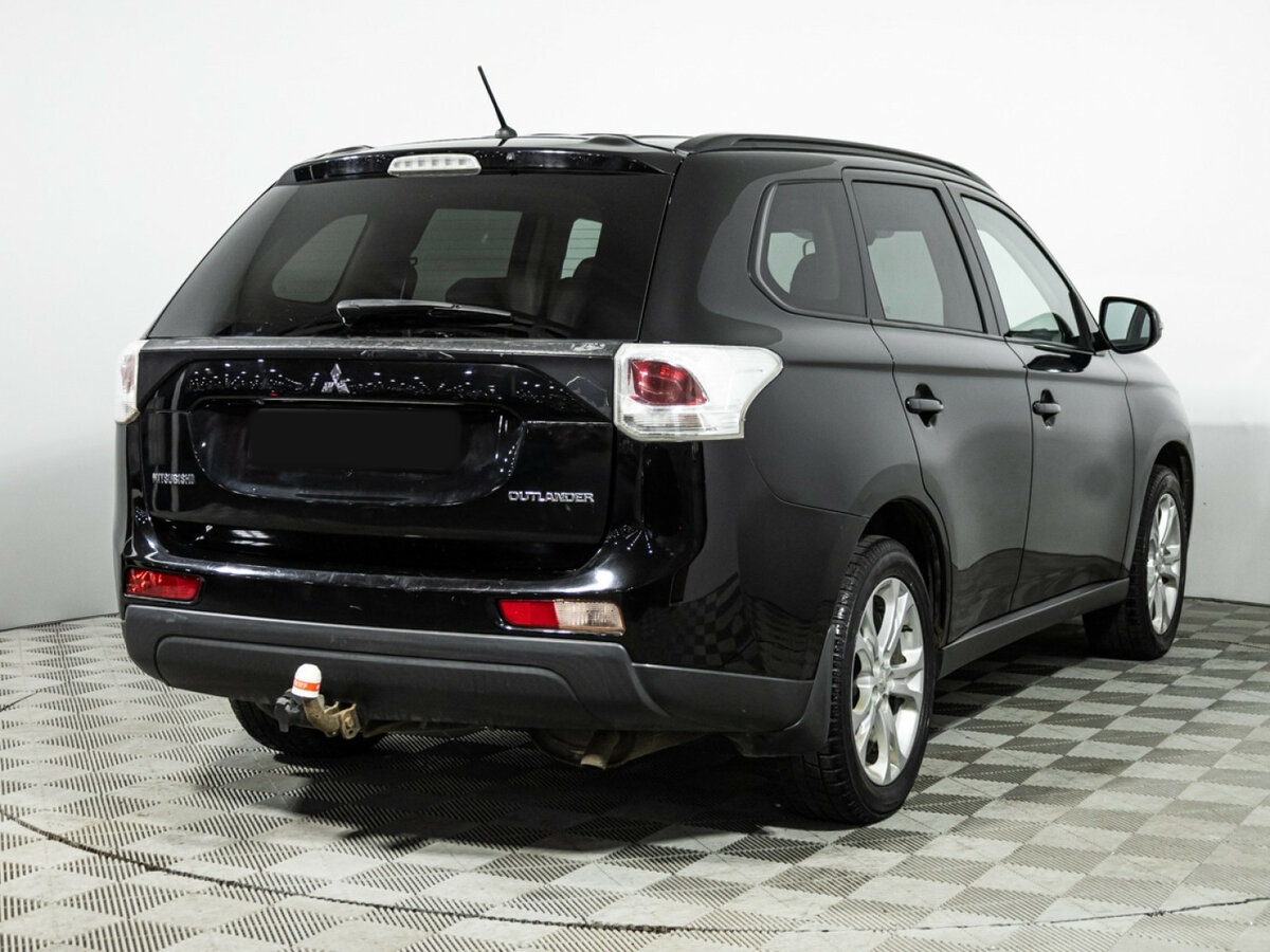 Mitsubishi Outlander с пробегом — 2013 год. Фото: #4