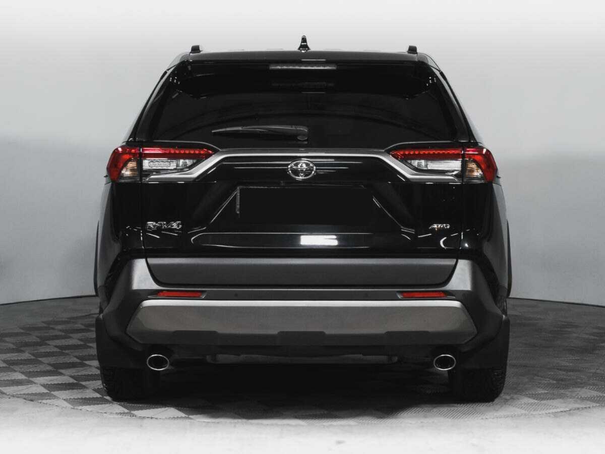 Toyota RAV4 с пробегом — 2020 год. Фото: #5