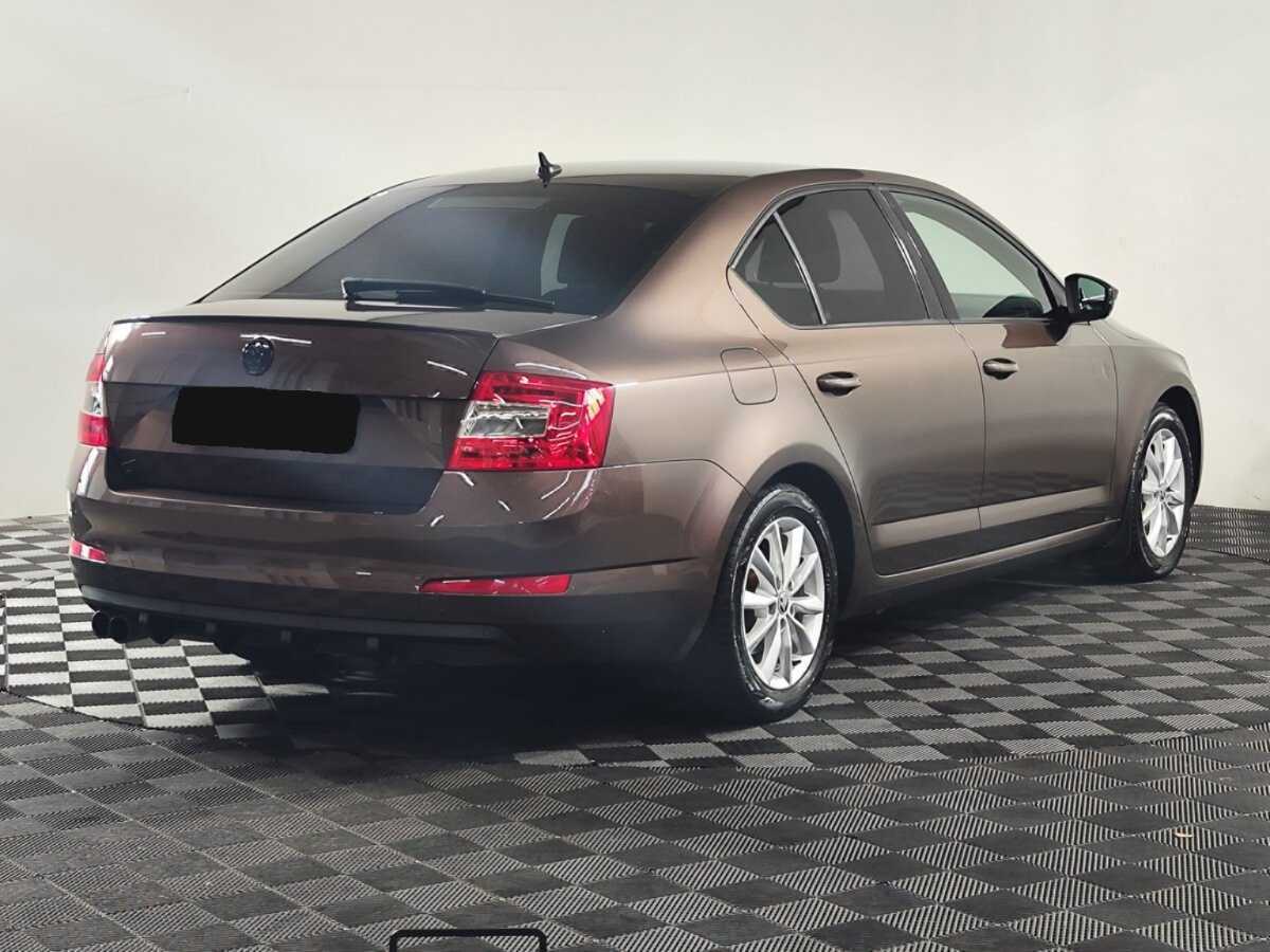 Skoda Octavia с пробегом — 2014 год. Фото: #5