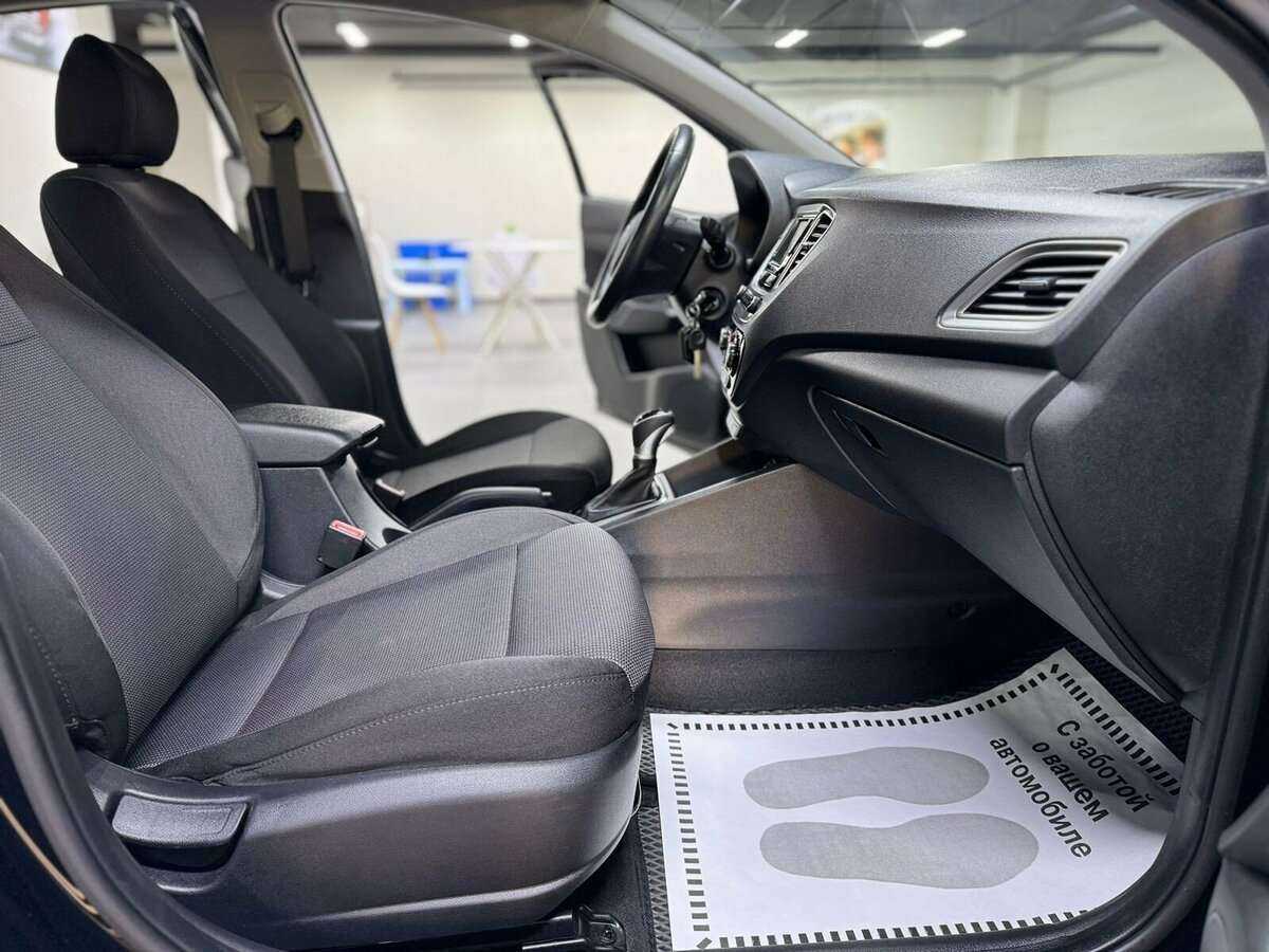Hyundai Solaris с пробегом — 2020 год. Фото: #18