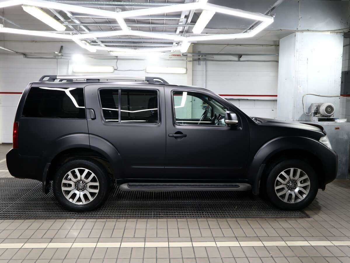 Nissan Pathfinder с пробегом — 2012 год. Фото: #3