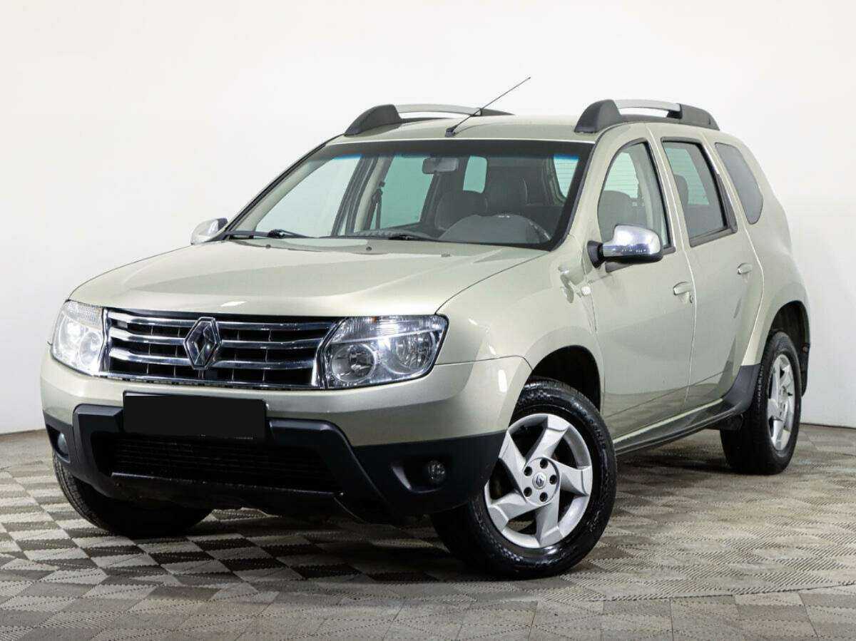 Renault Duster с пробегом — 2013 год. Посмотреть фото