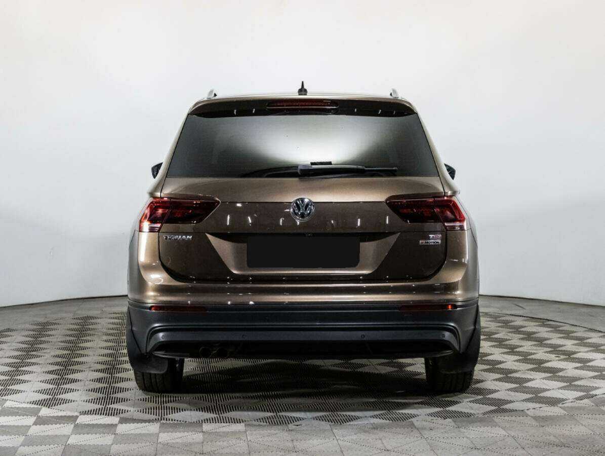 Volkswagen Tiguan с пробегом — 2017 год. Фото: #5