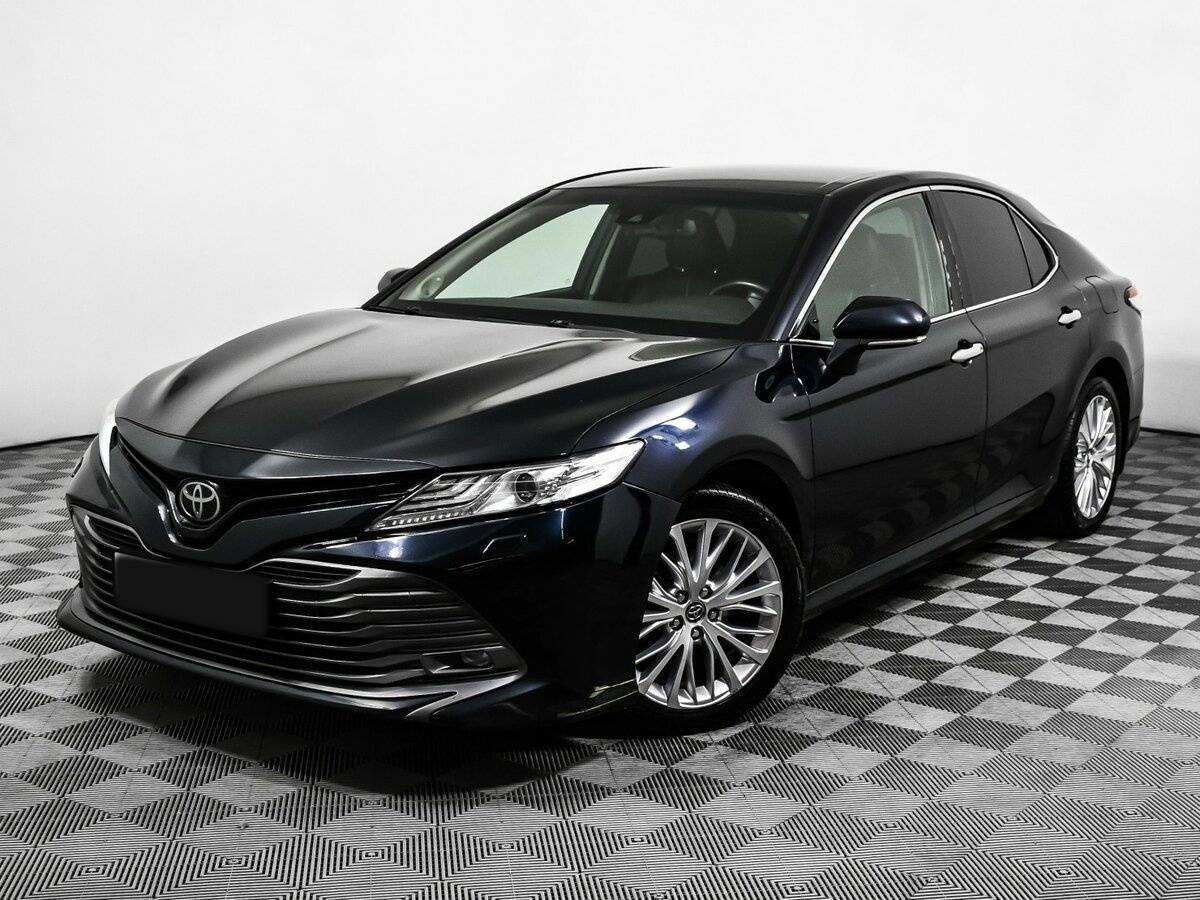 Toyota Camry с пробегом — 2019 год. Фото: #0