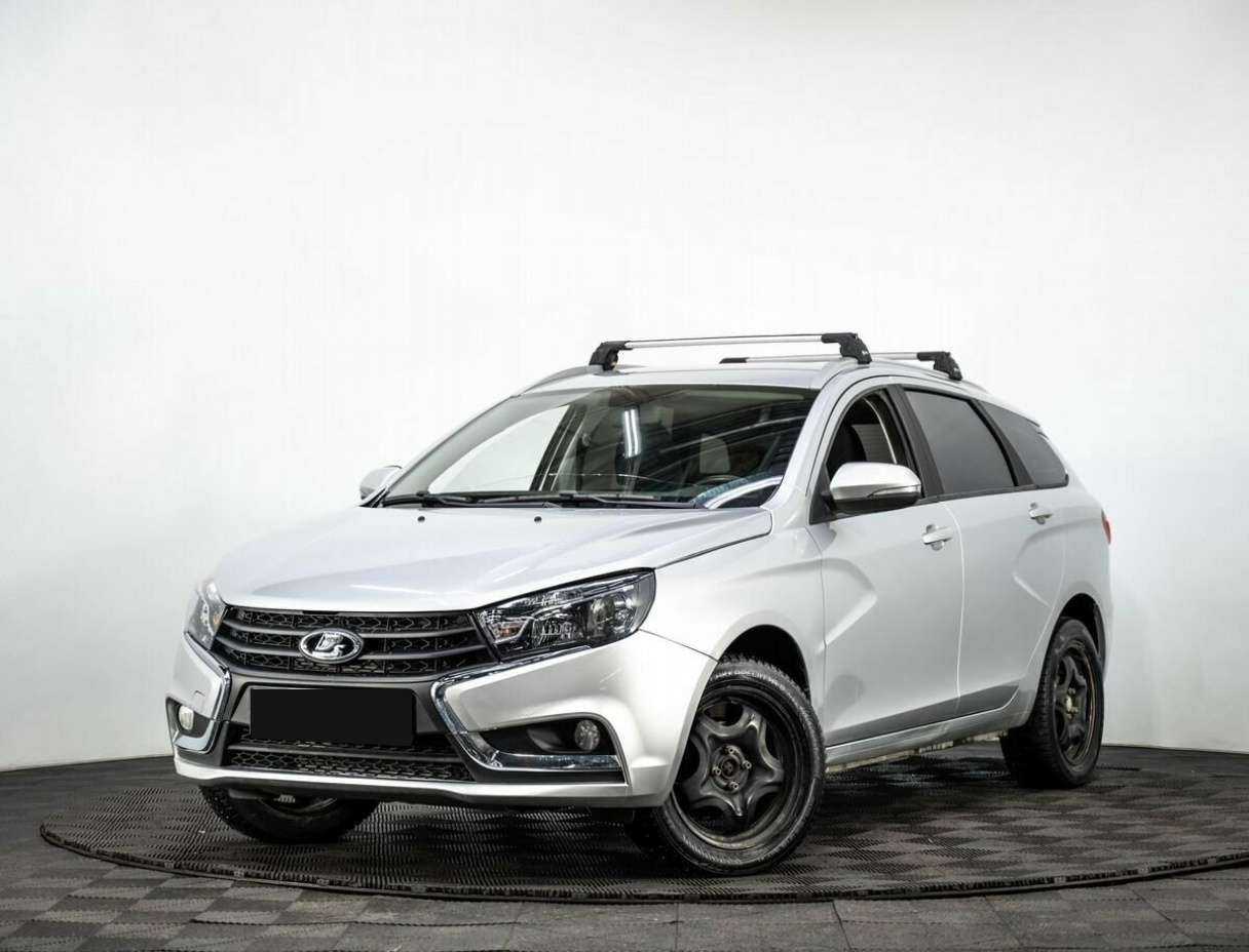 Lada (ВАЗ) Vesta с пробегом — 2021 год. Посмотреть фото