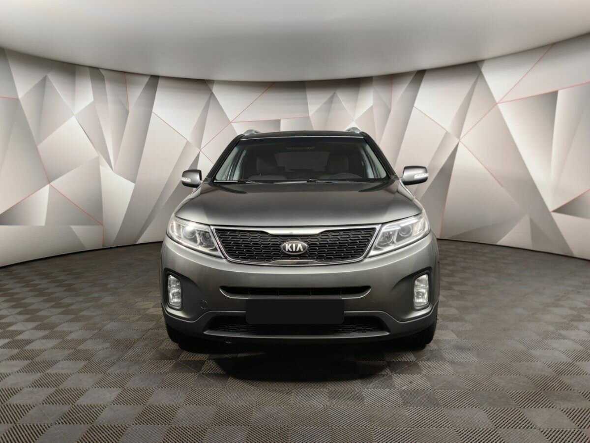 Kia Sorento с пробегом — 2013 год. Фото: #6