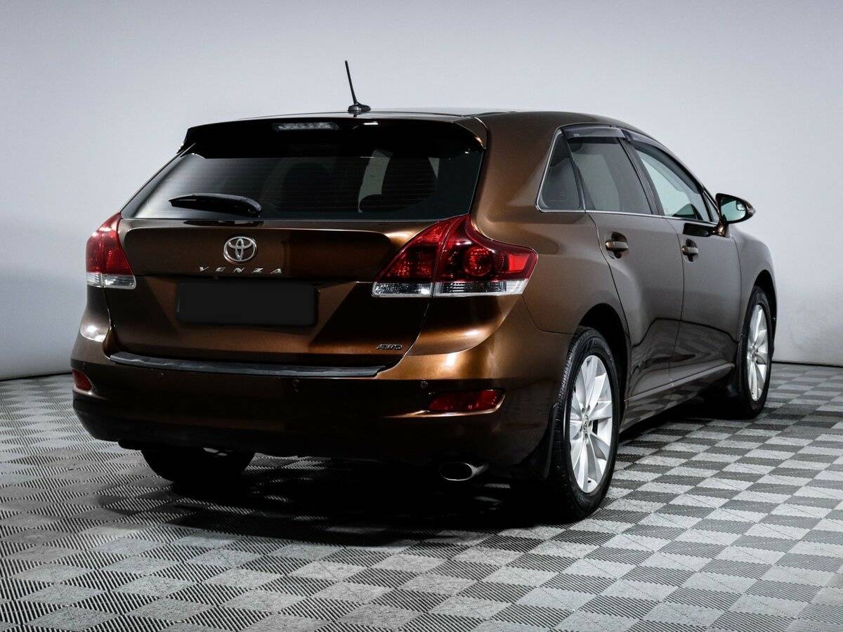 Toyota Venza с пробегом — 2014 год. Фото: #4