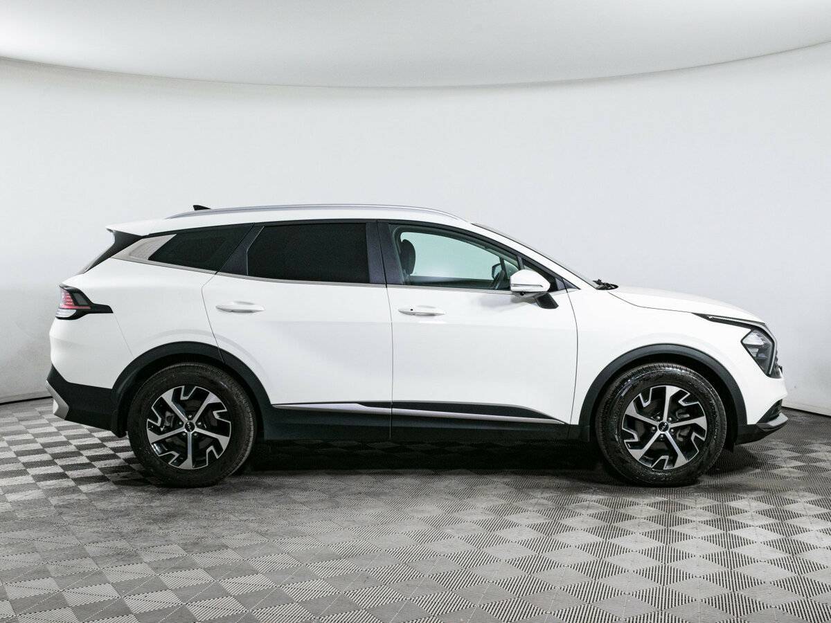 Kia Sportage с пробегом — 2023 год. Фото: #3