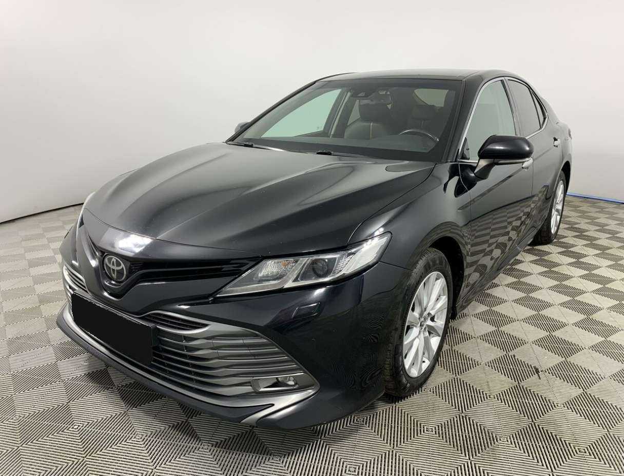 Toyota Camry с пробегом — 2019 год. Фото: #0