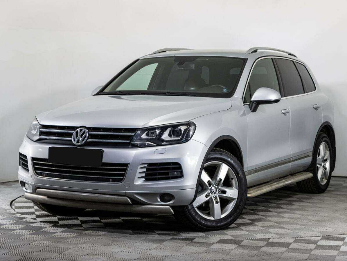 Volkswagen Touareg с пробегом — 2012 год. Фото: #0