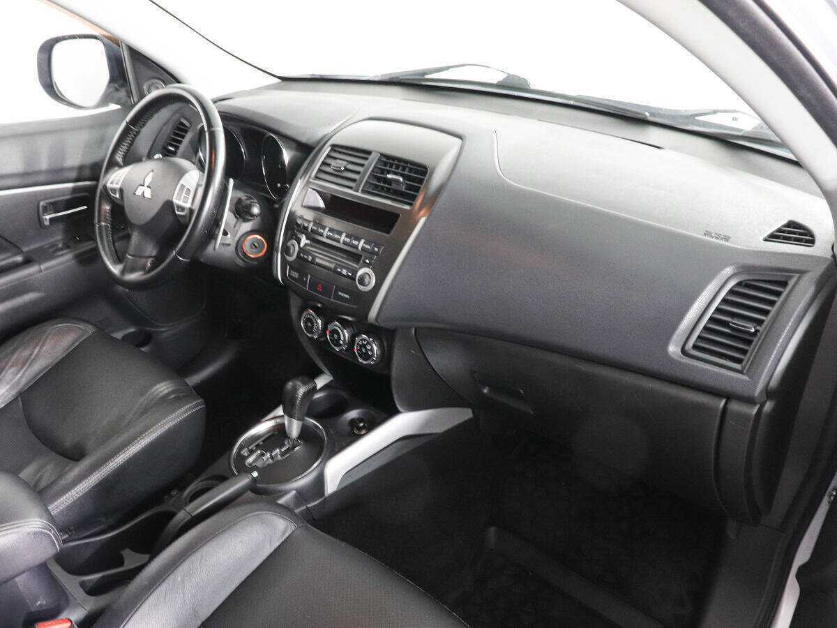 Mitsubishi ASX с пробегом — 2012 год. Фото: #9