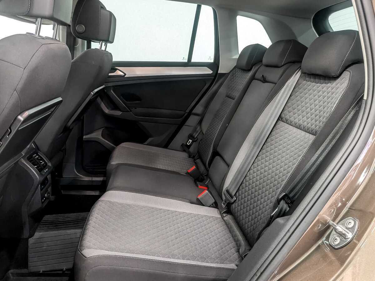 Volkswagen Tiguan с пробегом — 2019 год. Фото: #11