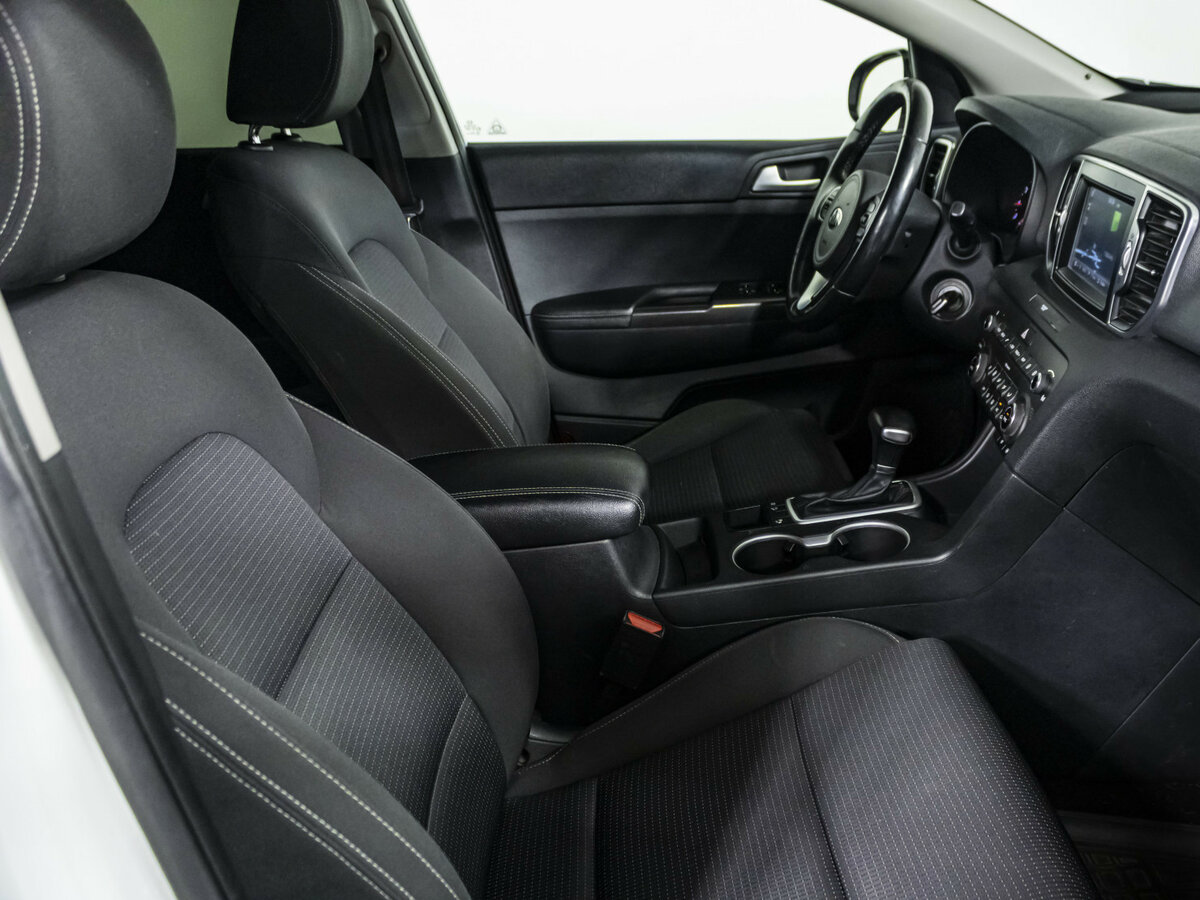 Kia Sportage с пробегом — 2016 год. Фото: #7