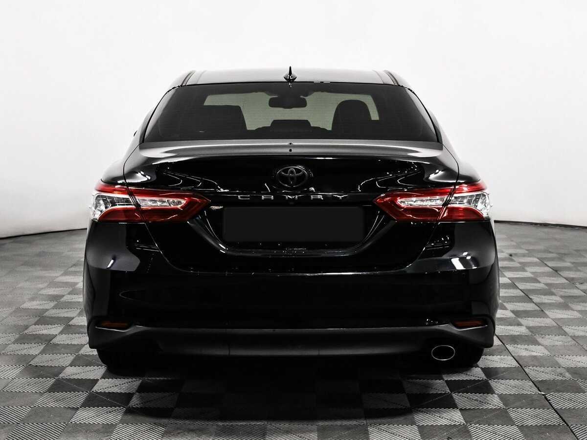 Toyota Camry с пробегом — 2019 год. Фото: #5