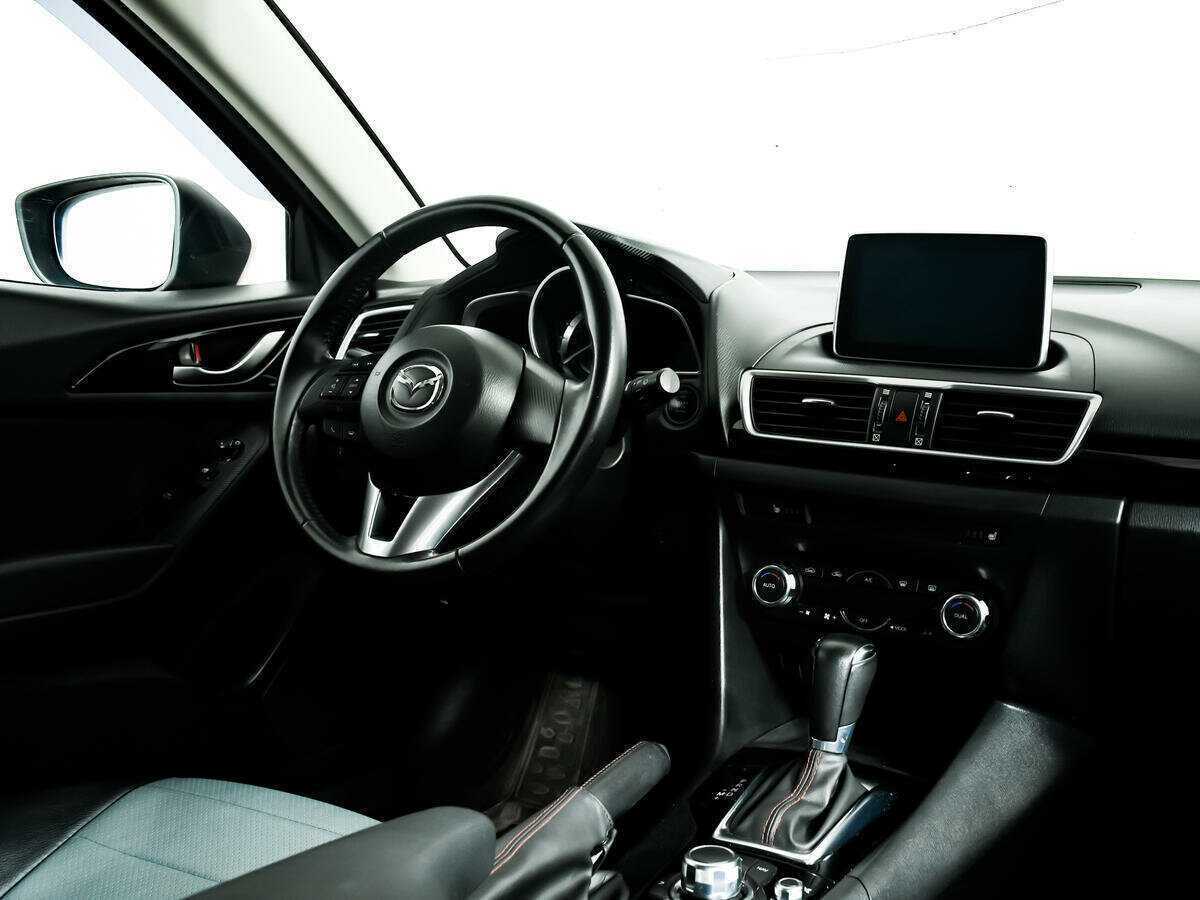 Mazda 3 с пробегом — 2014 год. Фото: #8