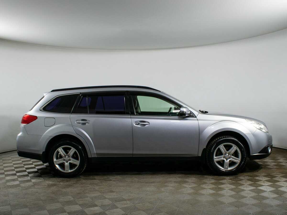 Subaru Outback с пробегом — 2012 год. Фото: #3
