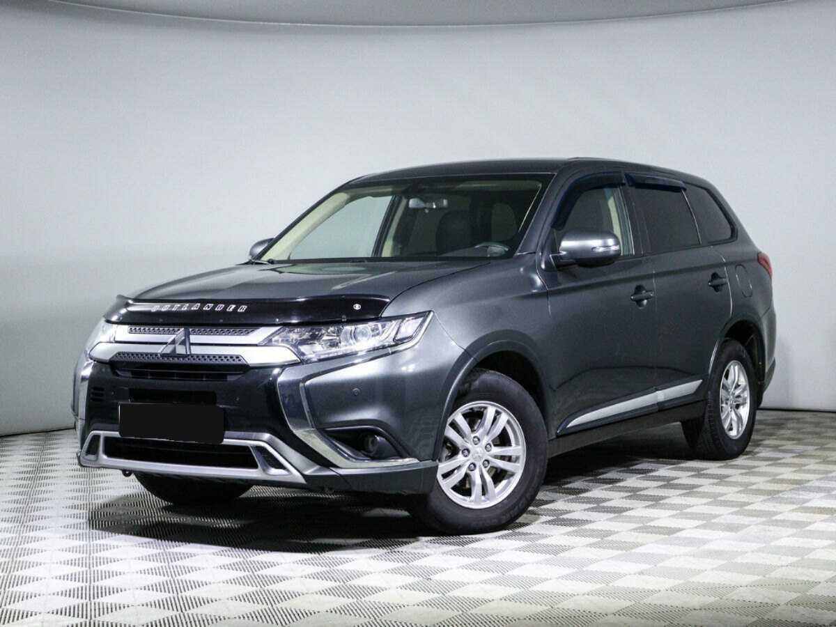 Mitsubishi Outlander с пробегом — 2018 год. Фото: #0