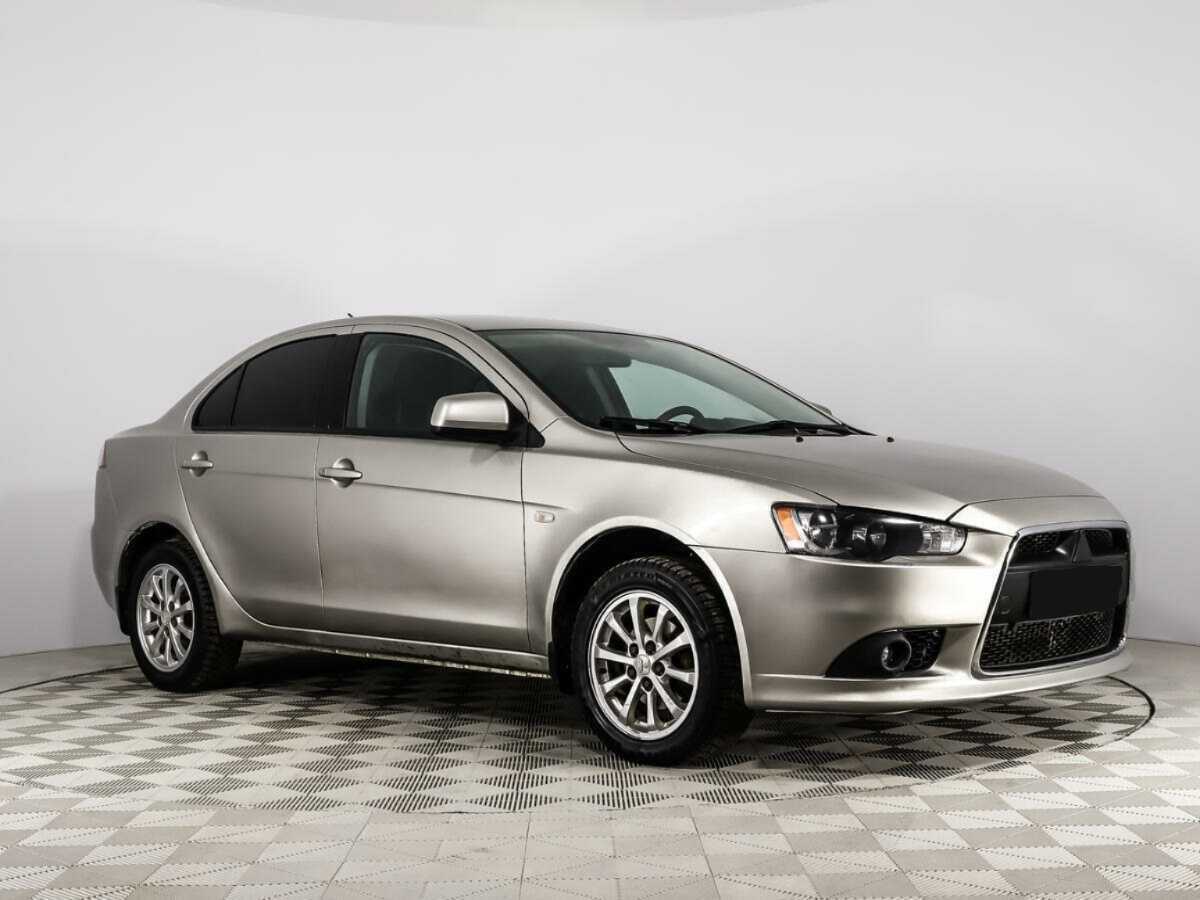 Mitsubishi Lancer с пробегом — 2012 год. Фото: #2