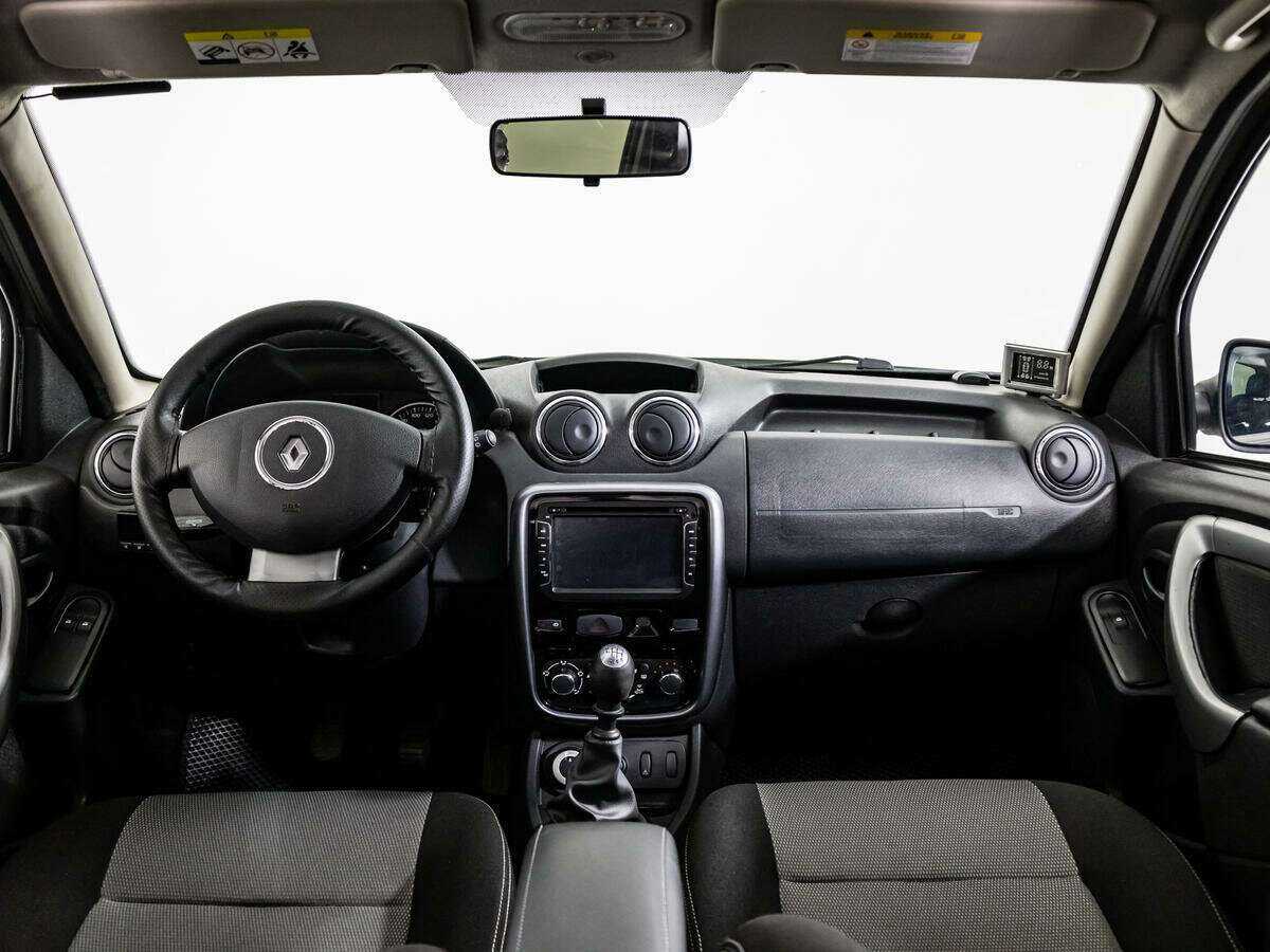 Renault Duster с пробегом — 2013 год. Фото: #12
