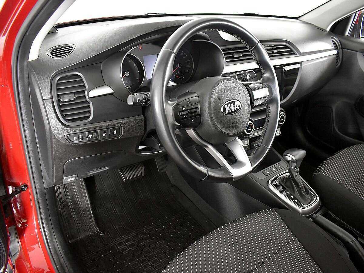 Kia Rio с пробегом — 2018 год. Фото: #6