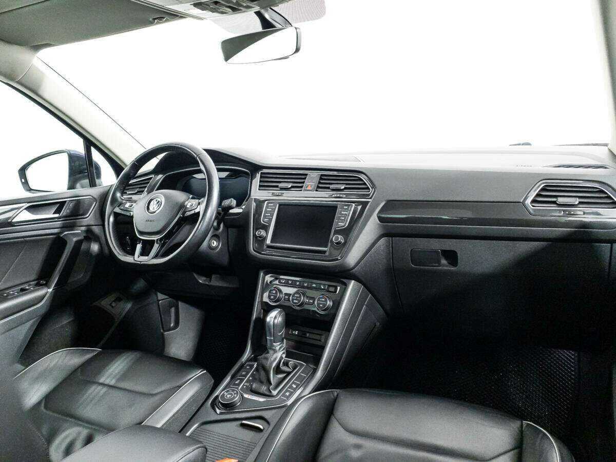 Volkswagen Tiguan с пробегом — 2017 год. Фото: #8