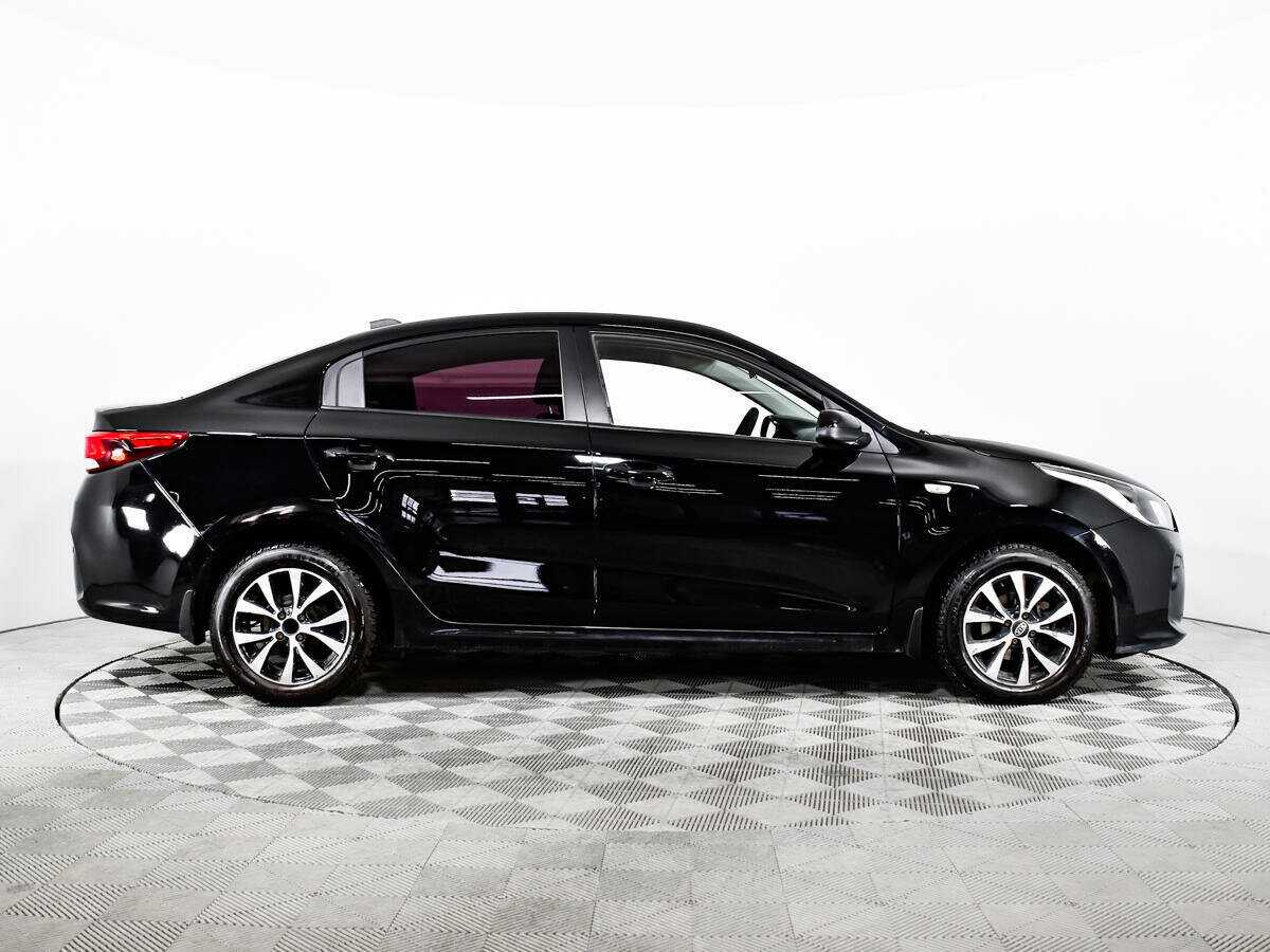 Kia Rio с пробегом — 2017 год. Фото: #3