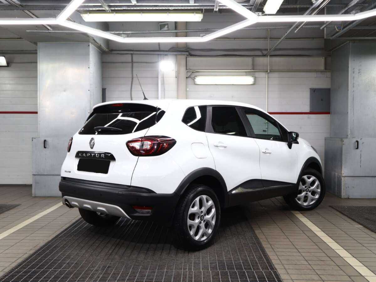 Renault Kaptur с пробегом — 2017 год. Фото: #1