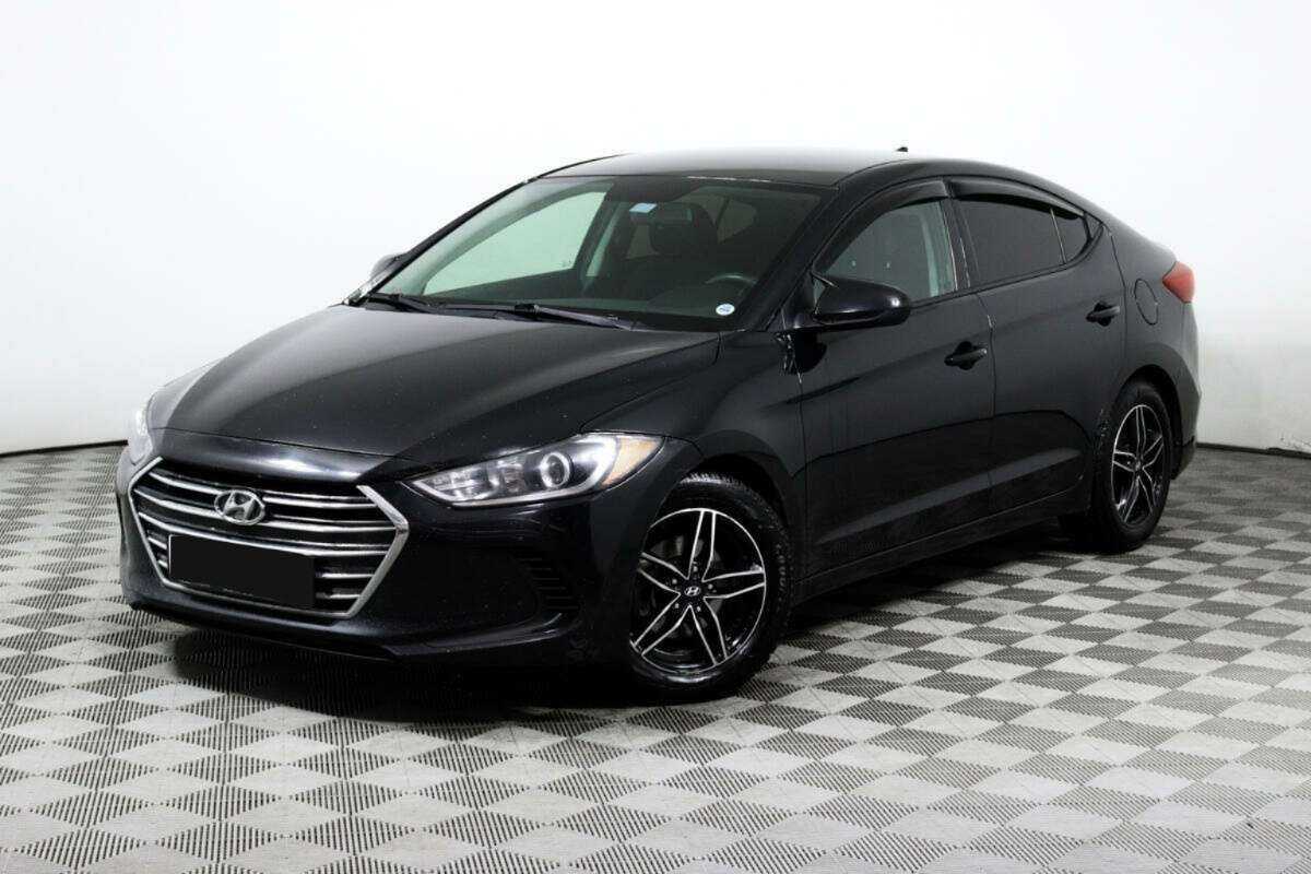 Hyundai Elantra с пробегом — 2018 год. Посмотреть фото