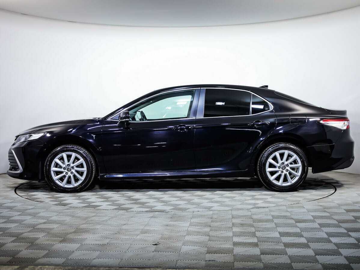 Toyota Camry с пробегом — 2022 год. Фото: #6