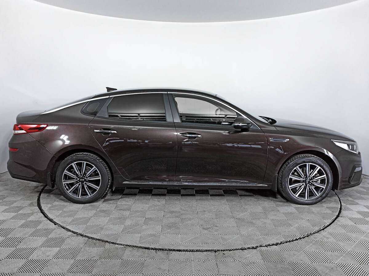 Kia Optima с пробегом — 2018 год. Фото: #3