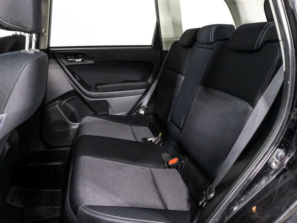Subaru Forester с пробегом — 2016 год. Фото: #9