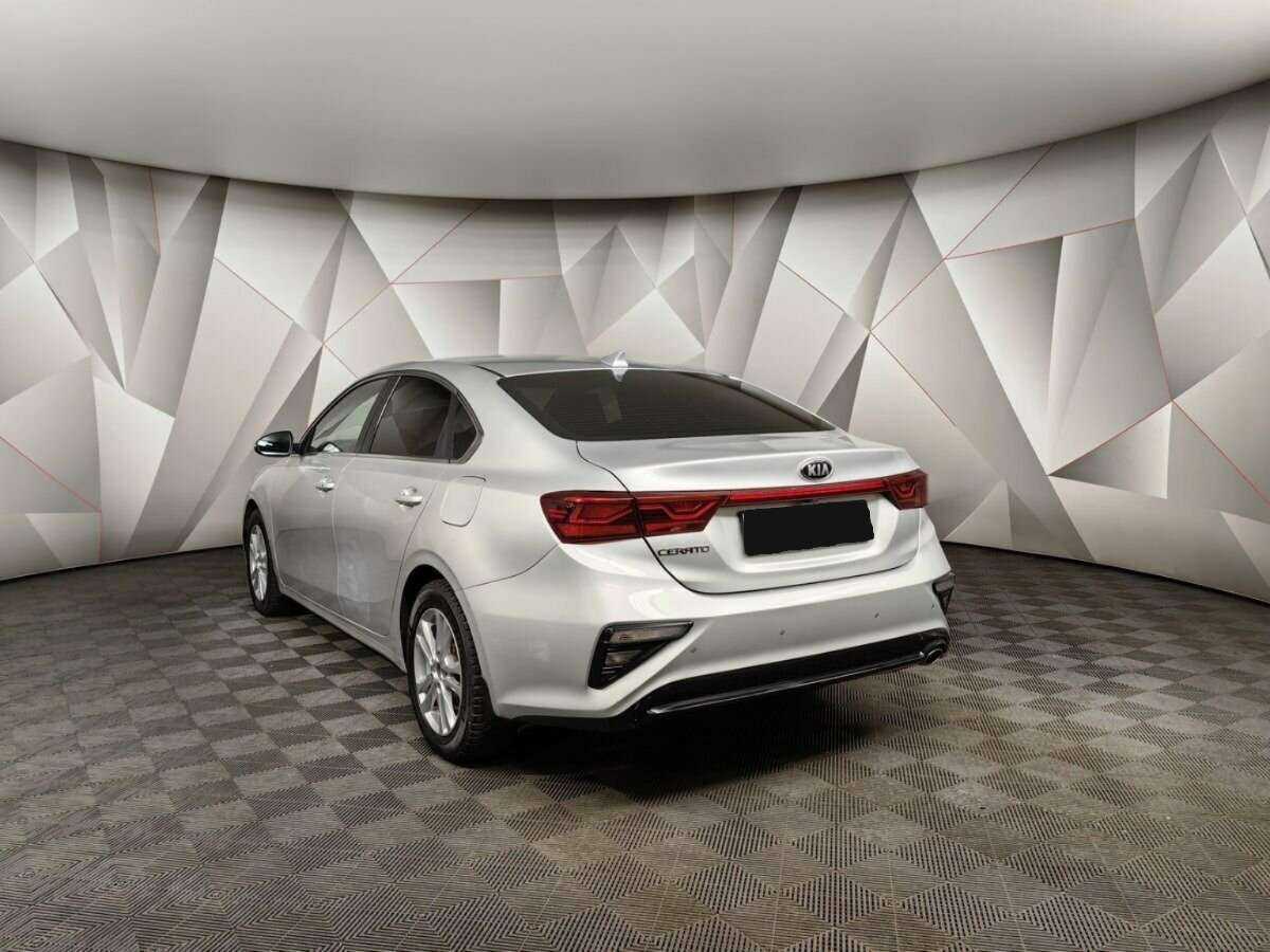 Kia Cerato с пробегом — 2019 год. Фото: #3