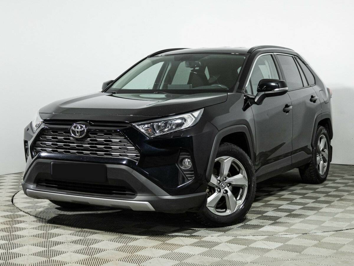 Toyota RAV4 с пробегом — 2021 год. Фото: #0